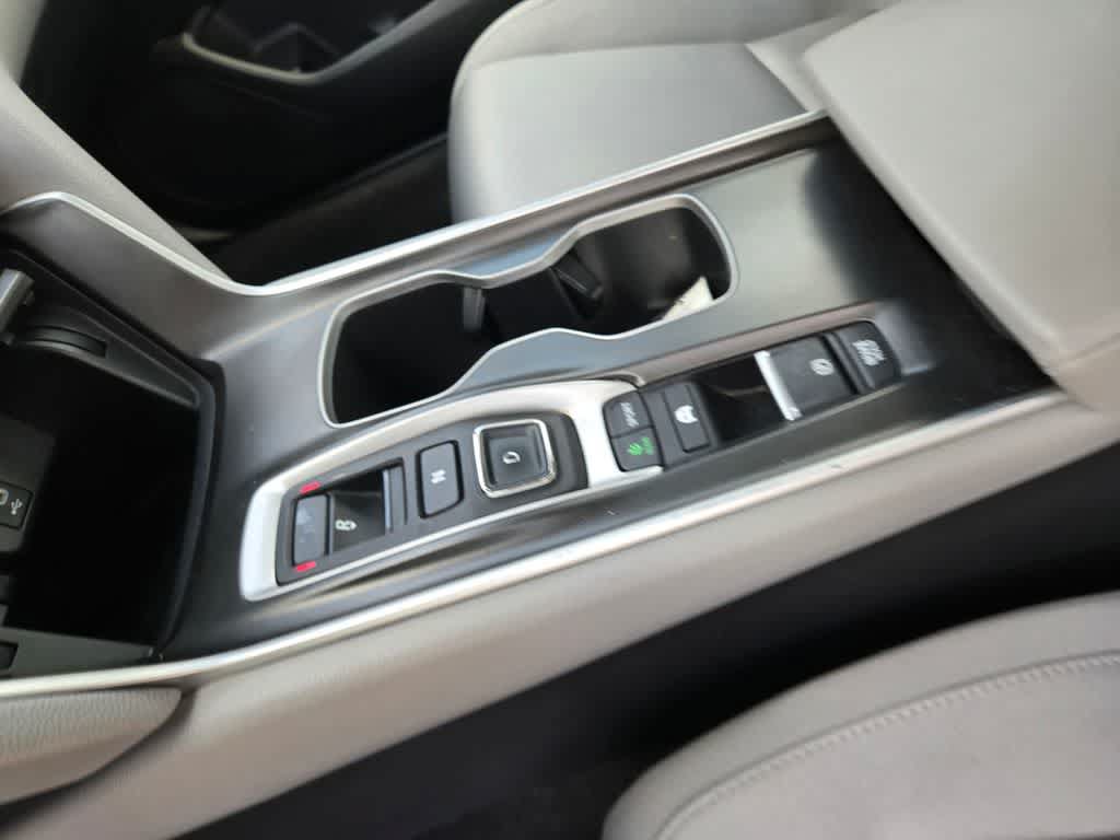 Used 2018 Honda Accord Hybrid image 13