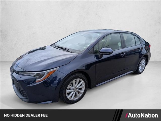 Used 2024 Toyota Corolla LE w/ LE Convenience Package FWD image 1