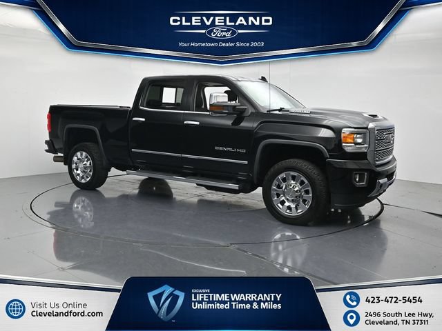 Used 2018 GMC Sierra 2500 Denali w/ Duramax Plus Package AWD/4WD image 1
