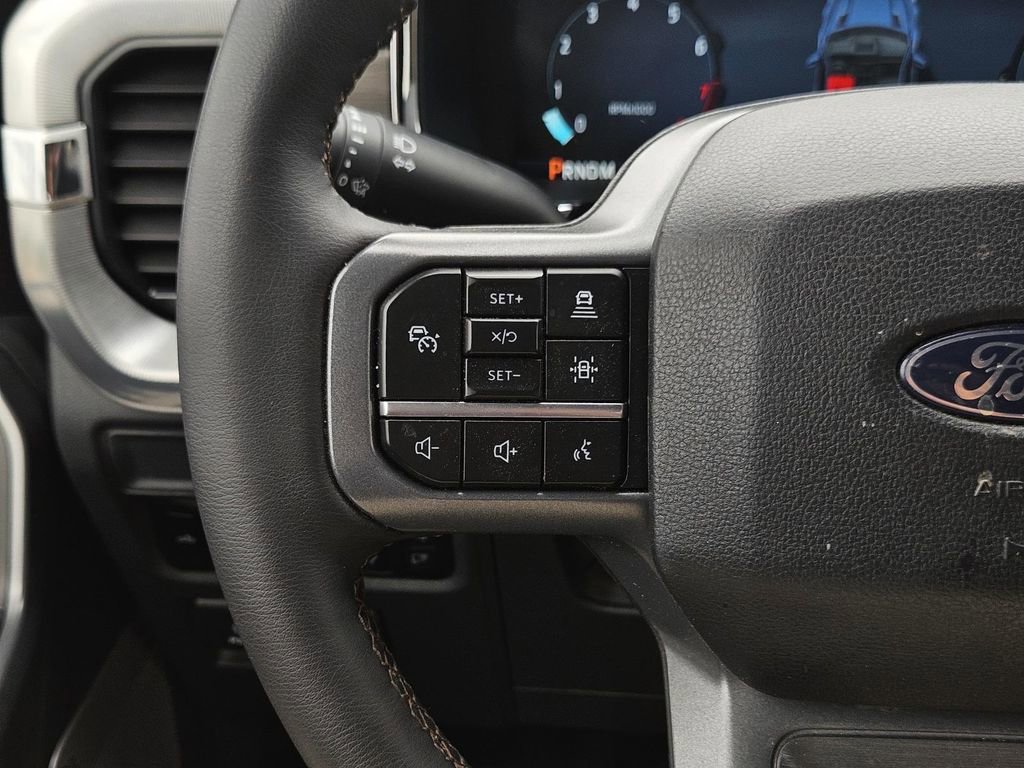 Used 2025 Ford F150 Lariat w/ Equipment Group 501A Mid image 15