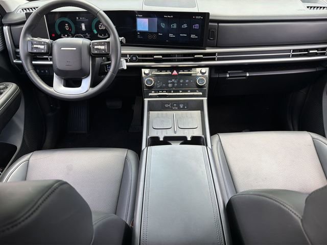 Used 2026 Hyundai Santa Fe SEL FWD image 17
