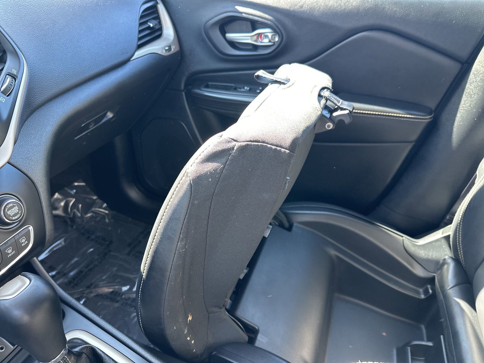 Used 2014 Jeep Cherokee Limited w/ Trailer Tow Group image 71