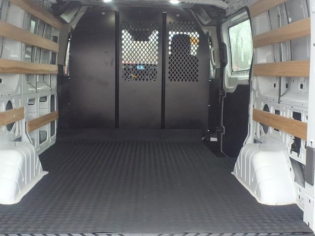 Used 2024 Ford Transit 250 Low Roof AWD w/ Exterior Upgrade Package image 8