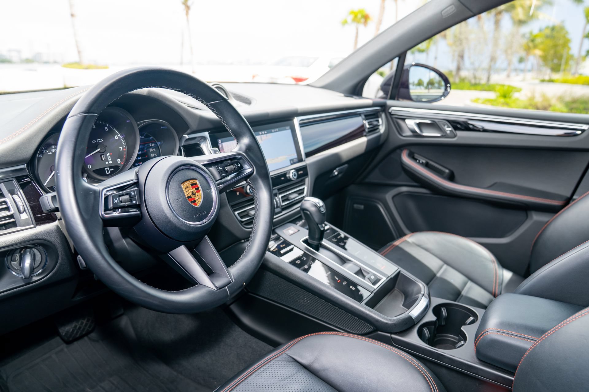 Used 2022 Porsche Macan GTS AWD/4WD image 26