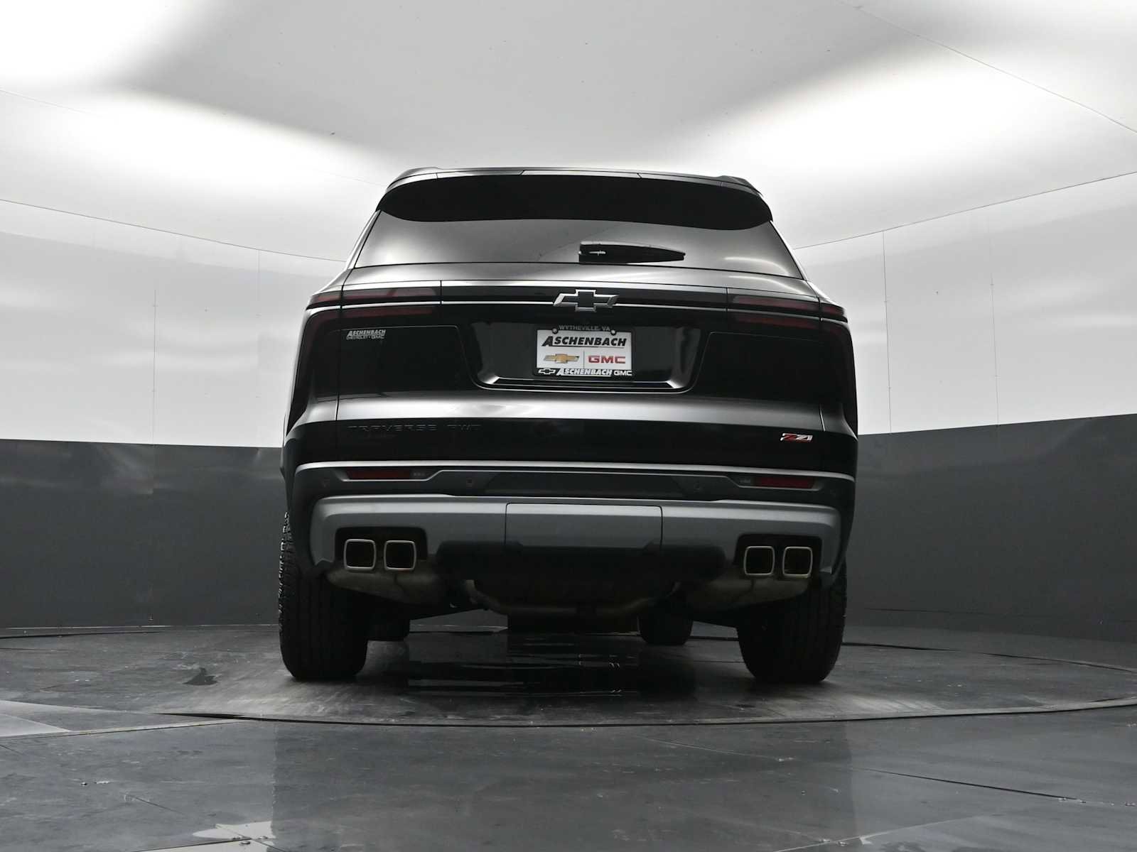 Used 2024 Chevrolet Traverse Z71 image 24
