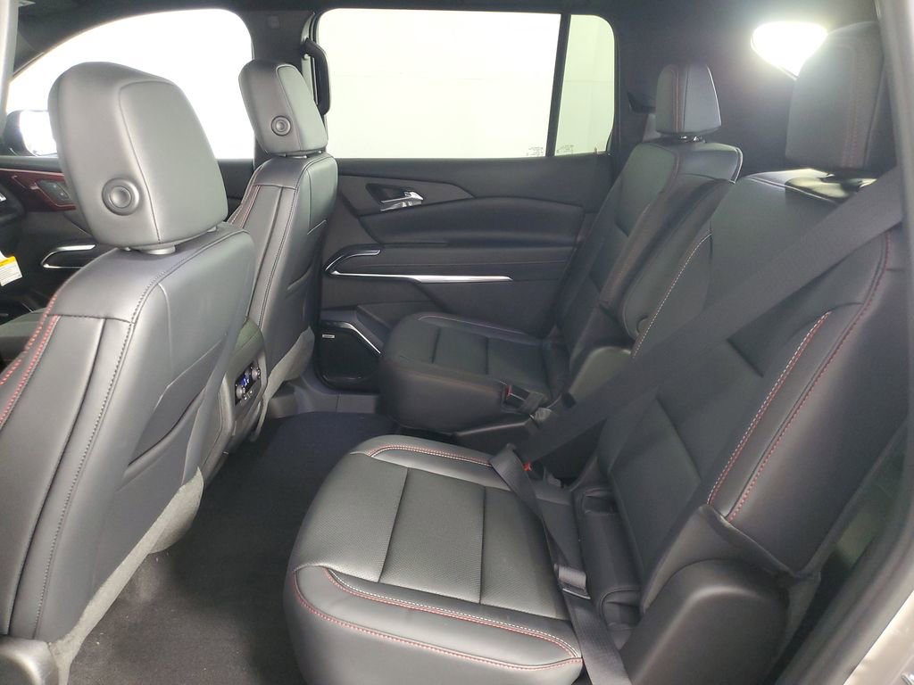 New 2026 Chevrolet Traverse Z71 w/ Enhanced Driving Package AWD/4WD image 13