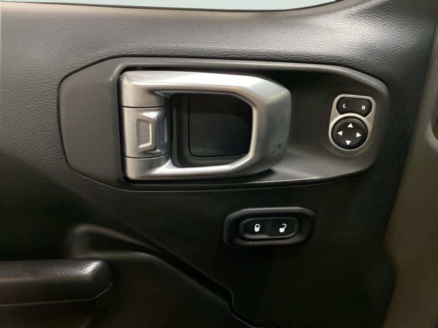 Used 2020 Jeep Wrangler Unlimited Sport S AWD/4WD image 26