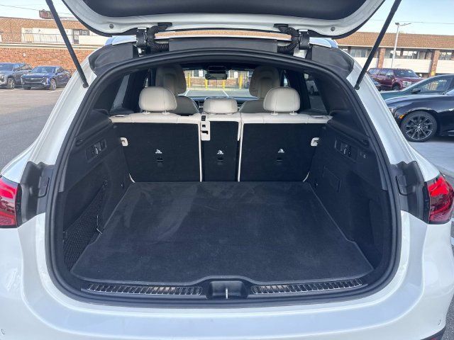 Used 2023 Mercedes-Benz GLC 300 4MATIC image 57