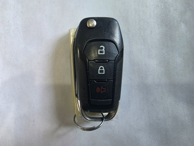 Used 2016 Ford F150 XLT AWD/4WD image 27