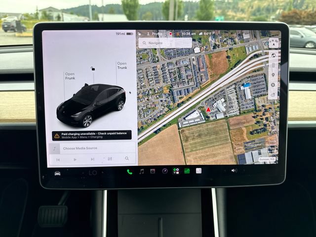 Used 2021 Tesla Model Y Long Range AWD/4WD image 25