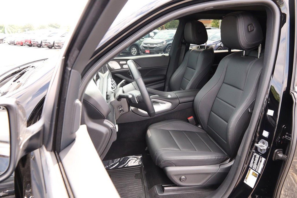 Used 2025 Mercedes-Benz GLE 450e 4MATIC image 10