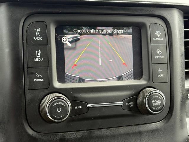 Used 2022 RAM 2500 Tradesman w/ Chrome Appearance Group AWD/4WD image 15