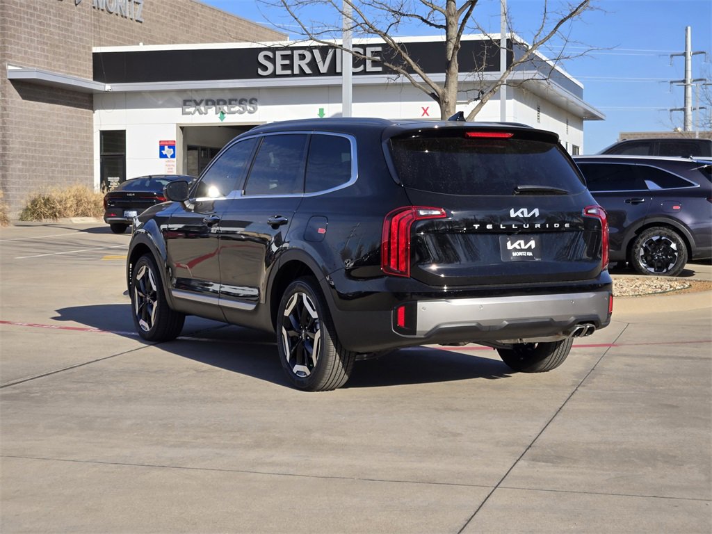 New 2025 Kia Telluride S image 3