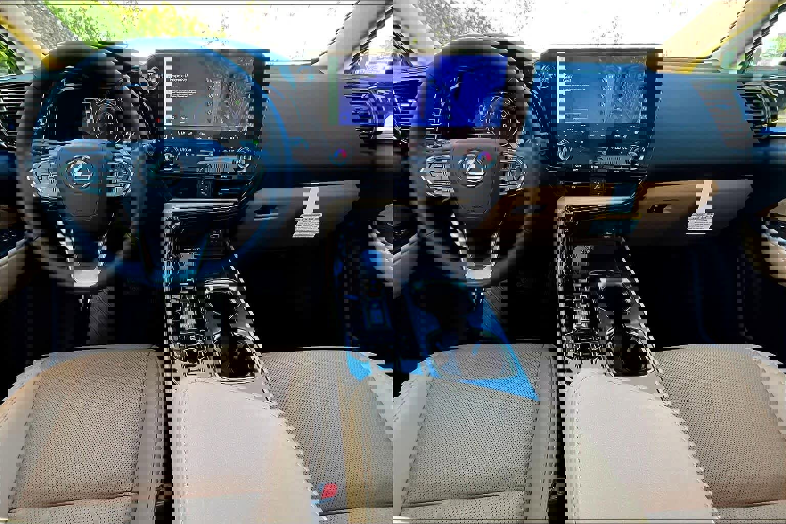 New 2026 Lexus NX 450h+ AWD w/ Luxury Package image 5