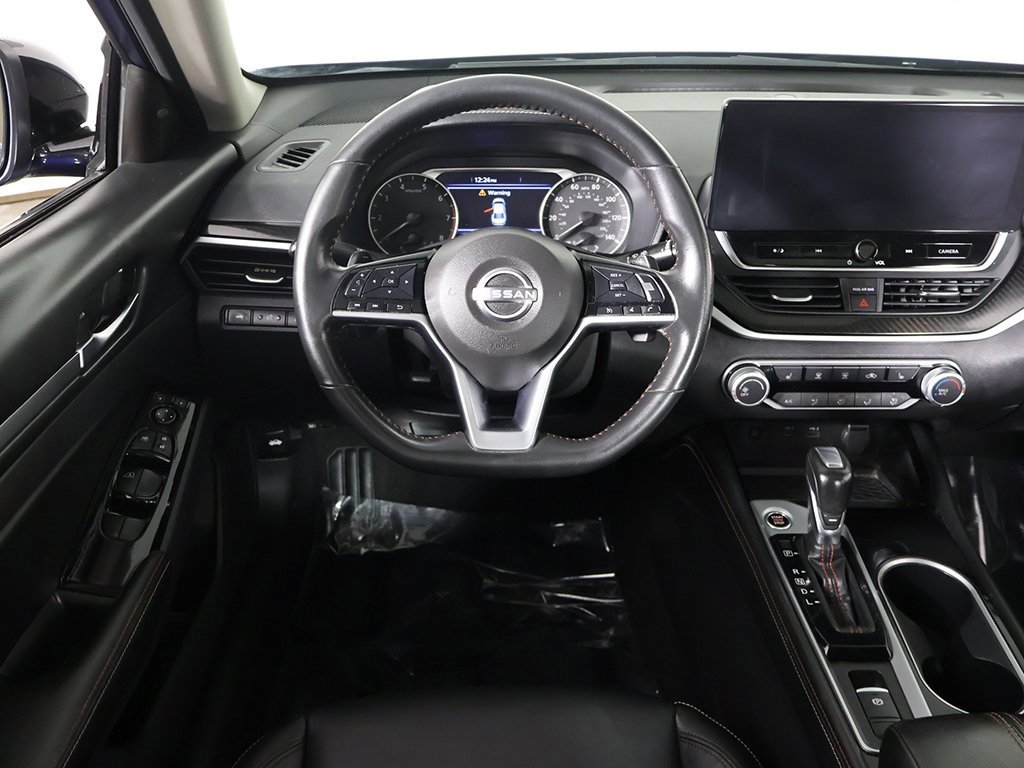 Used 2024 Nissan Altima 2.5 SR w/ SR Premium Package image 35