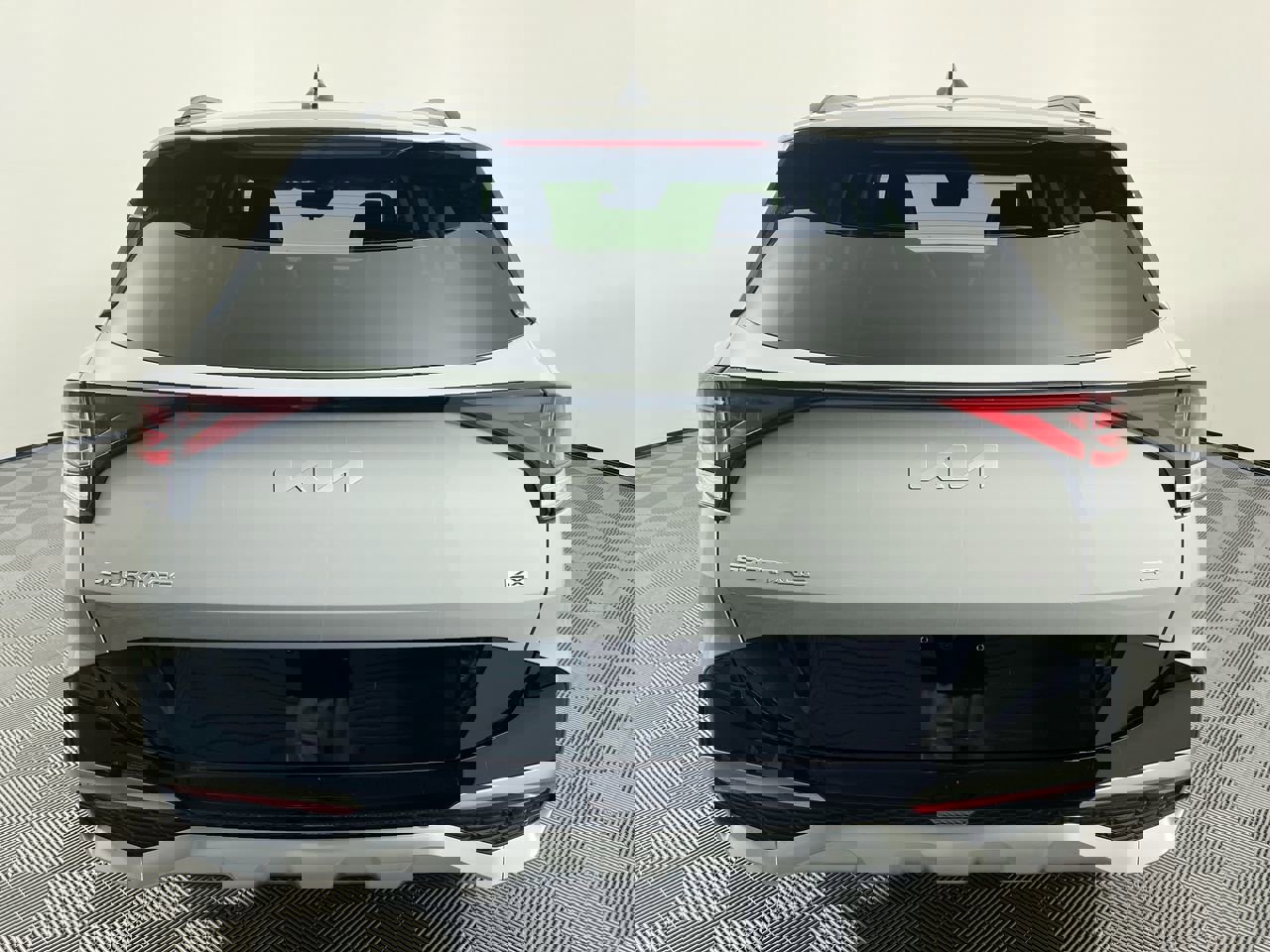 Used 2023 Kia Sportage SX image 4