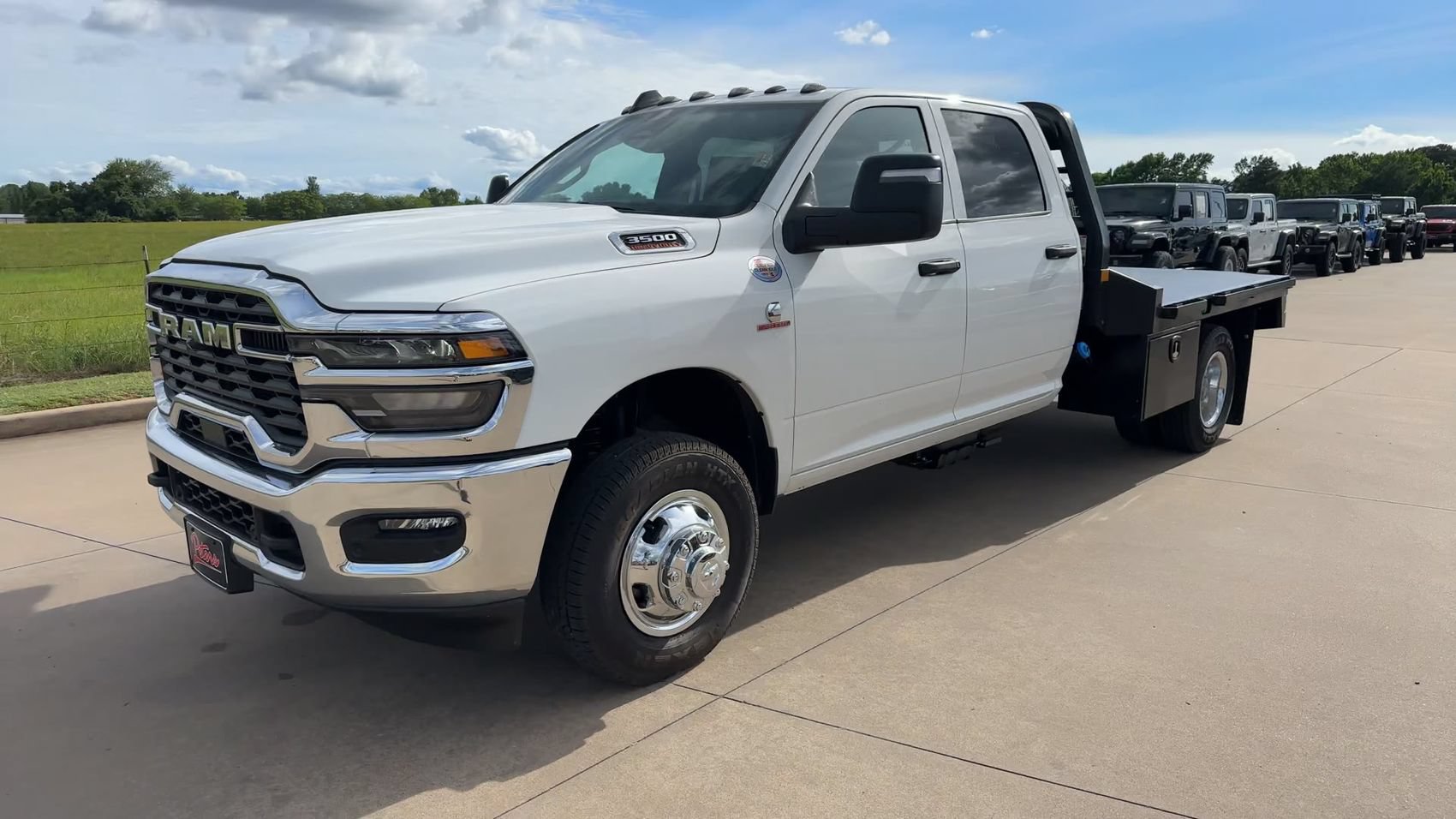 New 2026 RAM 3500 Tradesman w/ Chrome Appearance Group A AWD/4WD image 4