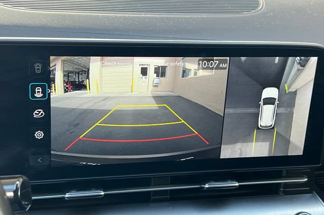 Certified 2025 Hyundai Kona Limited AWD/4WD image 25