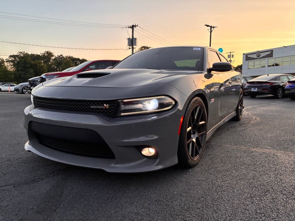 Used 2018 Dodge Charger R/T Scat Pack RWD image 3