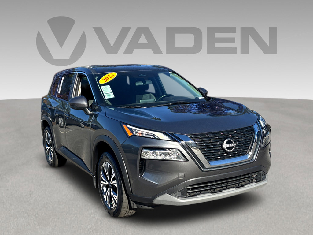 Used 2022 Nissan Rogue SV image 1