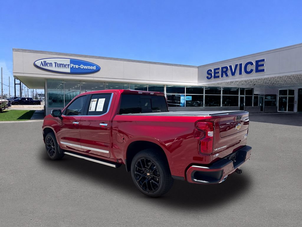 Used 2025 Chevrolet Silverado 1500 High Country w/ High Country Premium Package AWD/4WD image 6