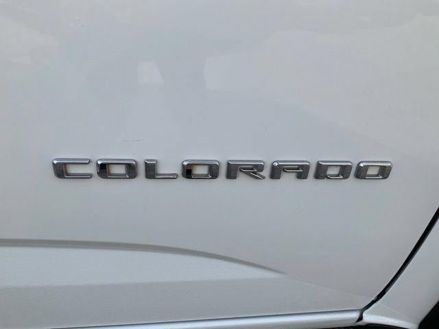 Used 2022 Chevrolet Colorado Z71 AWD/4WD image 10