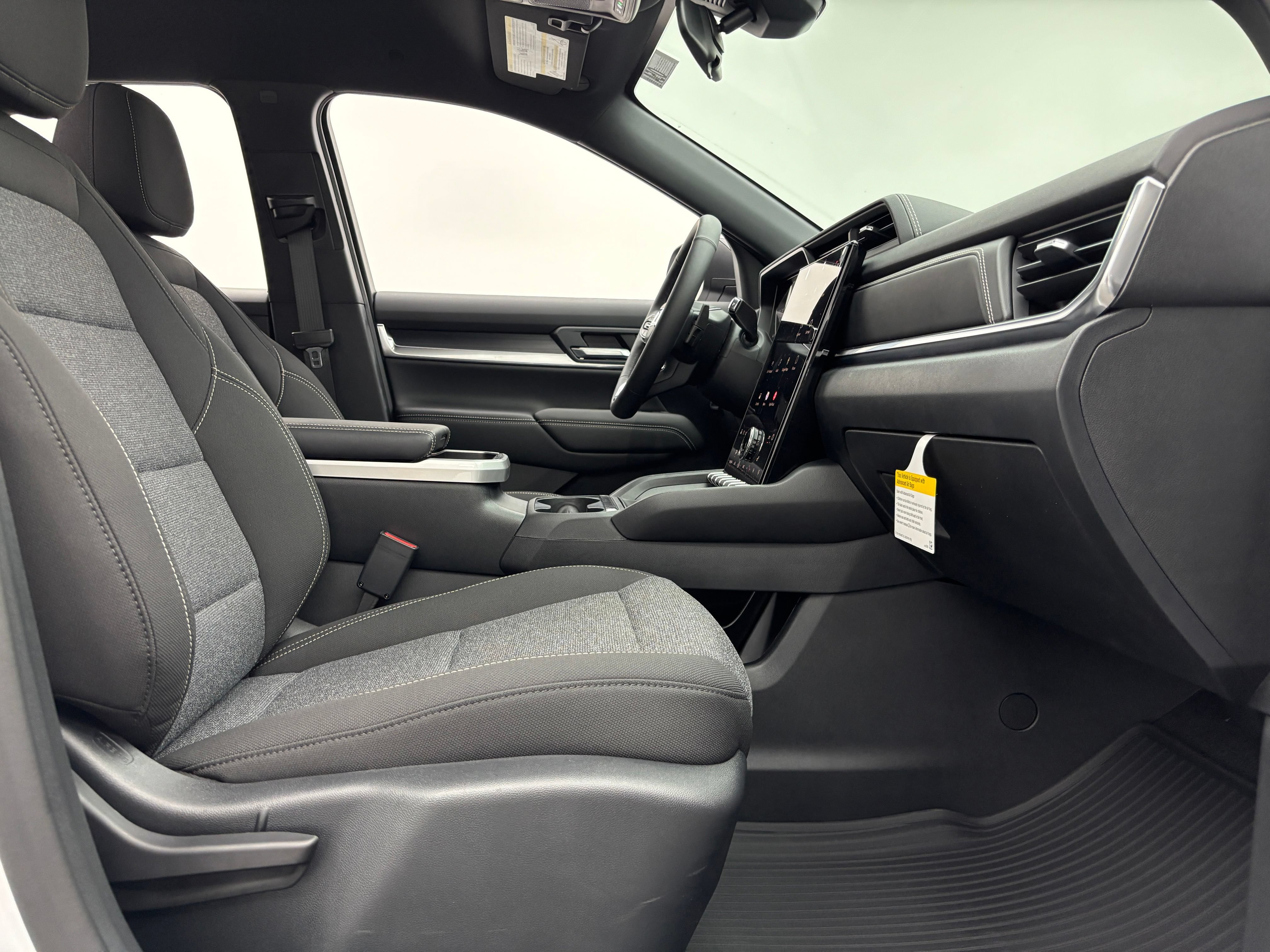 New 2027 GMC Terrain Elevation FWD image 29