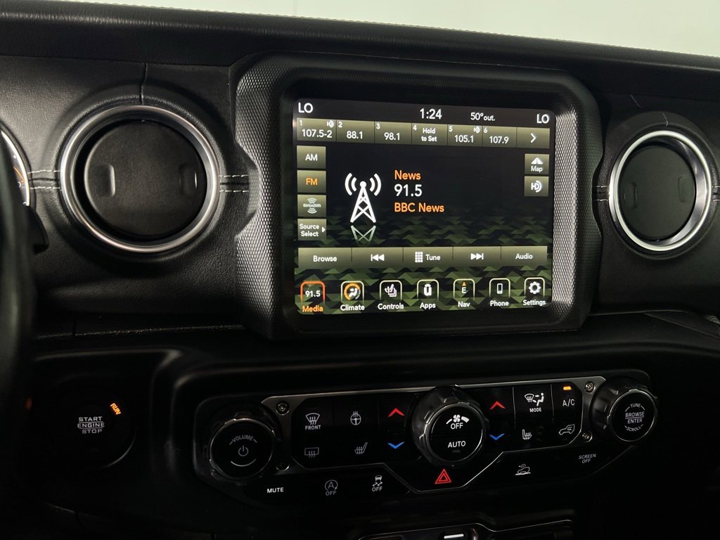 Certified 2022 Jeep Wrangler Unlimited Sahara w/ LED Lighting Group image 18