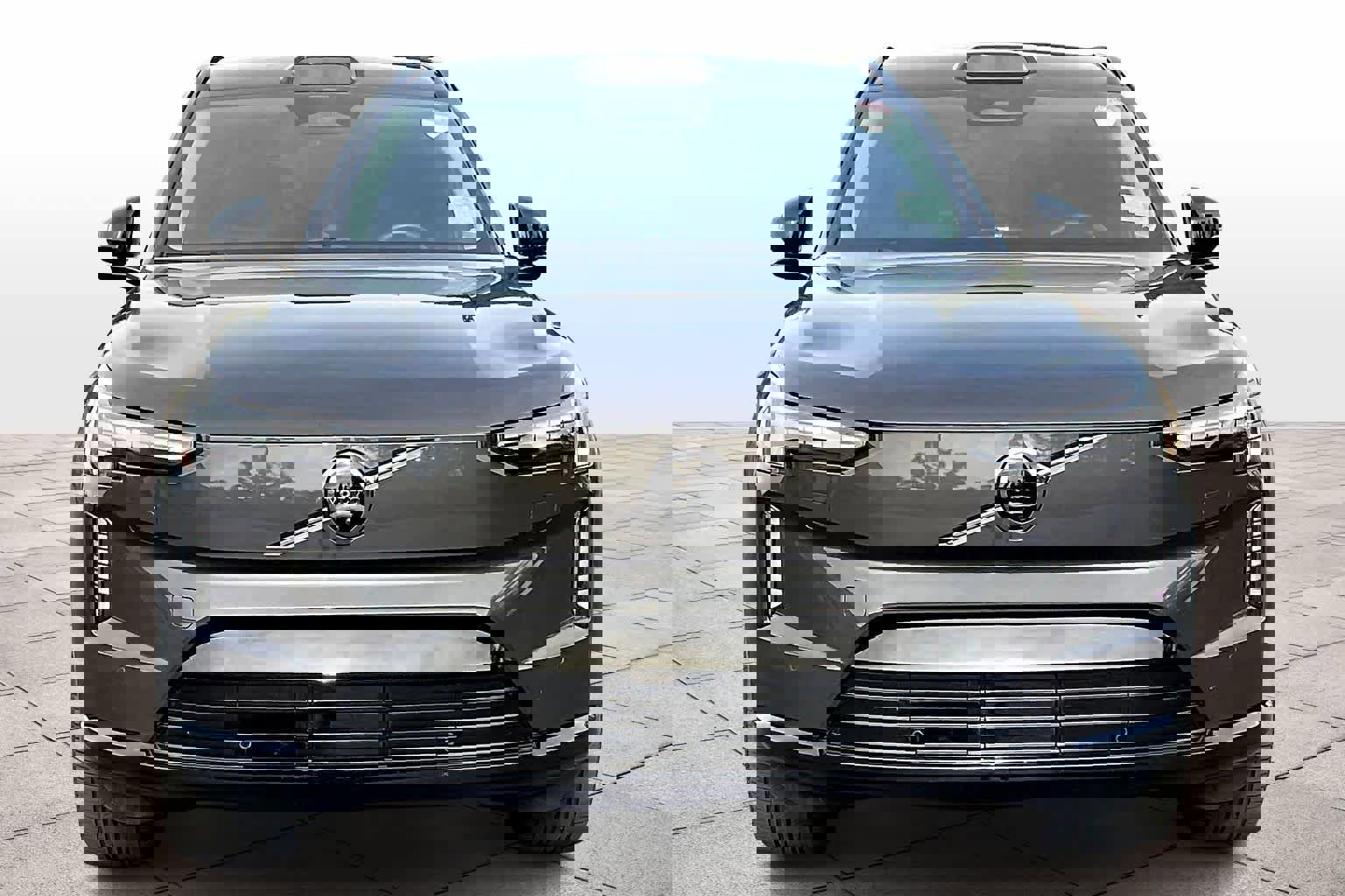 Used 2025 Volvo EX90 Ultra image 3