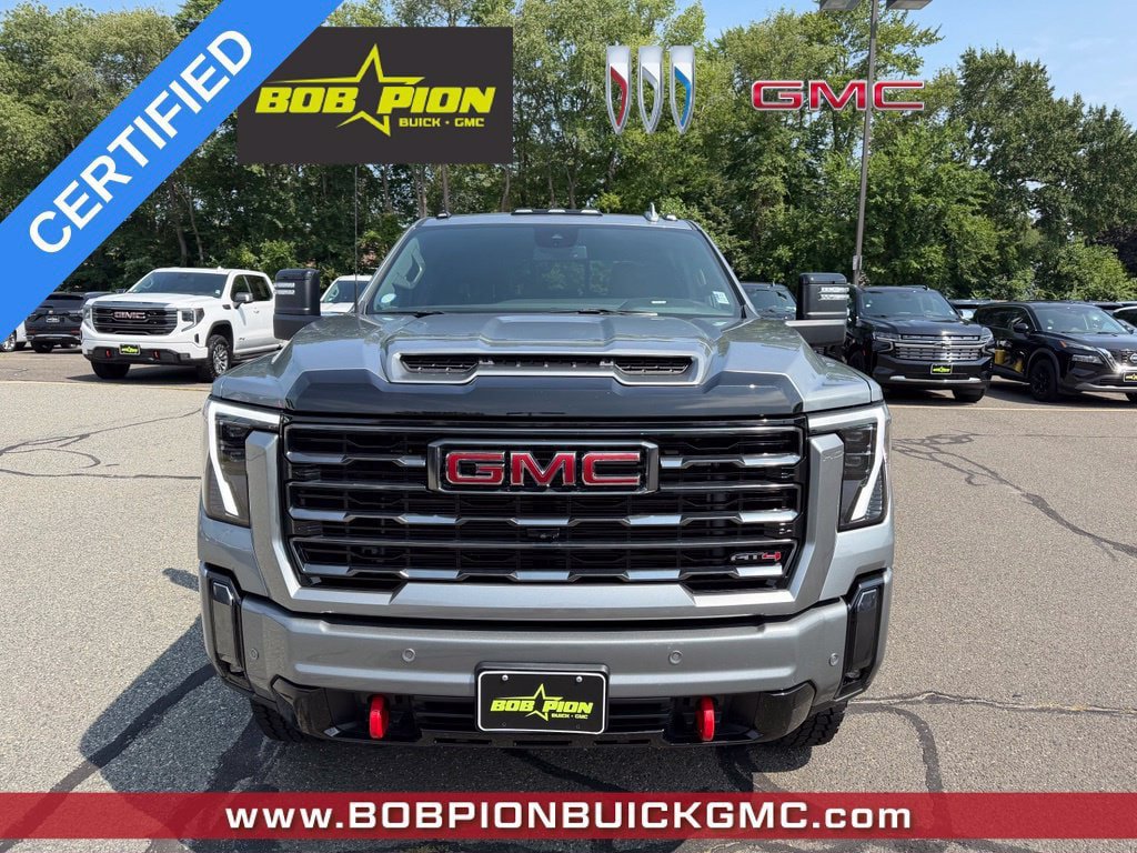 Used 2024 GMC Sierra 2500 AT4 w/ AT4 Preferred Package AWD/4WD image 7
