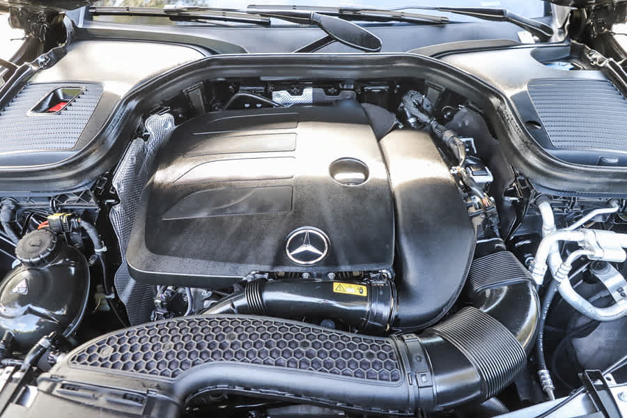 Used 2021 Mercedes-Benz GLC 300 4MATIC image 25