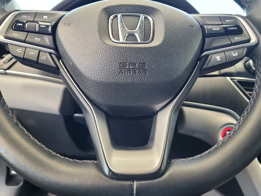 Certified 2018 Honda Accord EX-L image 12