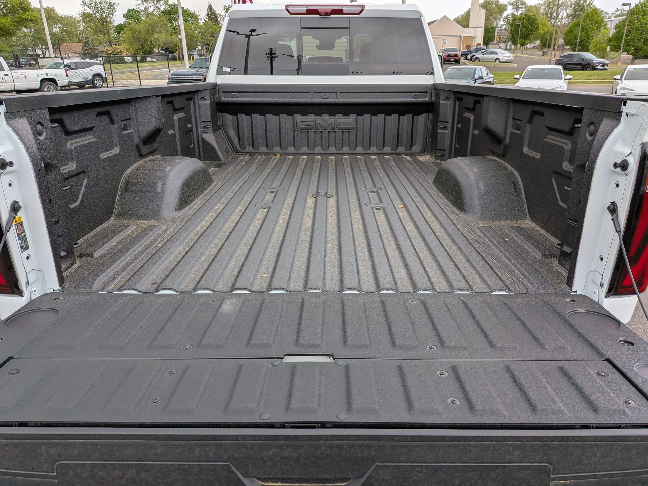 New 2026 GMC Sierra 3500 Denali Ultimate AWD/4WD image 26