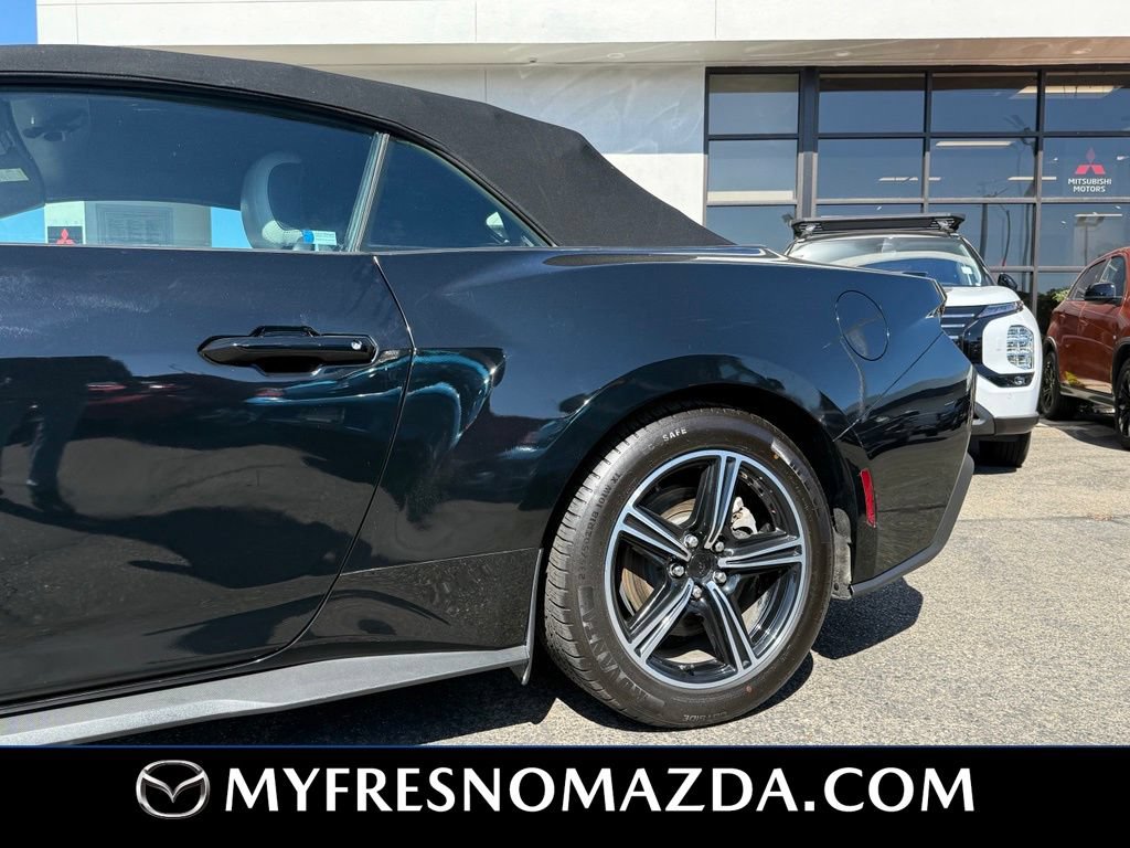 Used 2024 Ford Mustang Premium RWD image 7