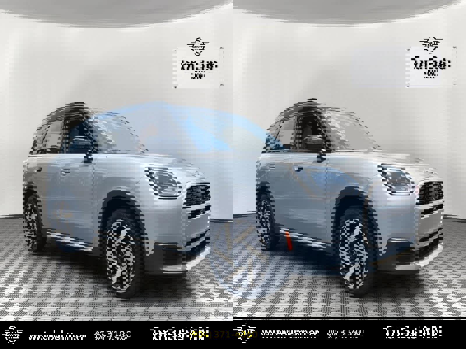 Used 2025 MINI Cooper Countryman S image 1