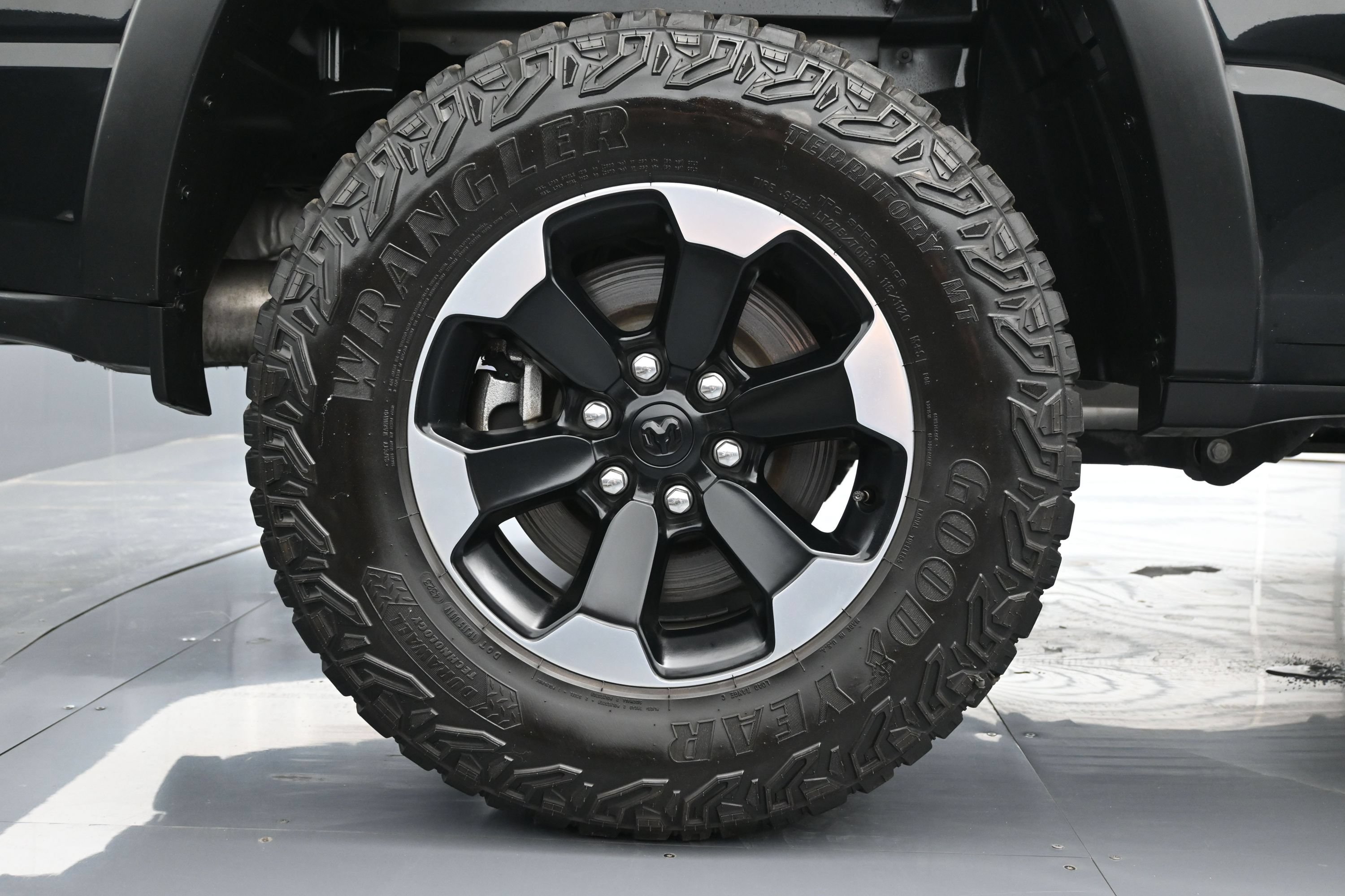 Used 2020 RAM 1500 Rebel w/ Rebel Level 2 Equipment Group AWD/4WD image 18