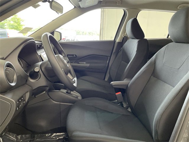 Certified 2025 Nissan Kicks Play S image 20