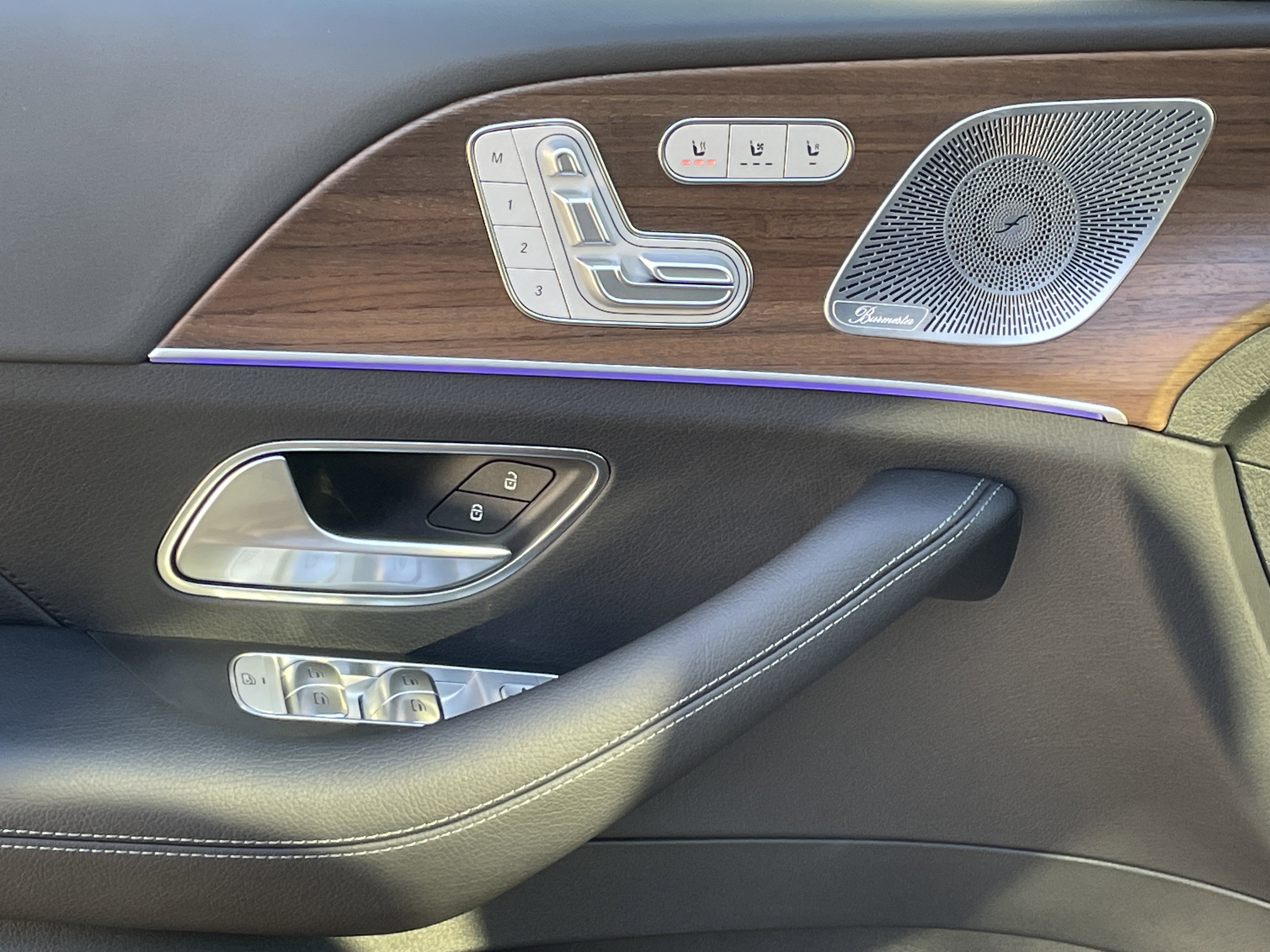 Certified 2025 Mercedes-Benz GLS 450 4MATIC image 20