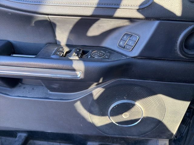 Used 2018 Ford Expedition Max XLT w/ Equipment Group 202A AWD/4WD image 13