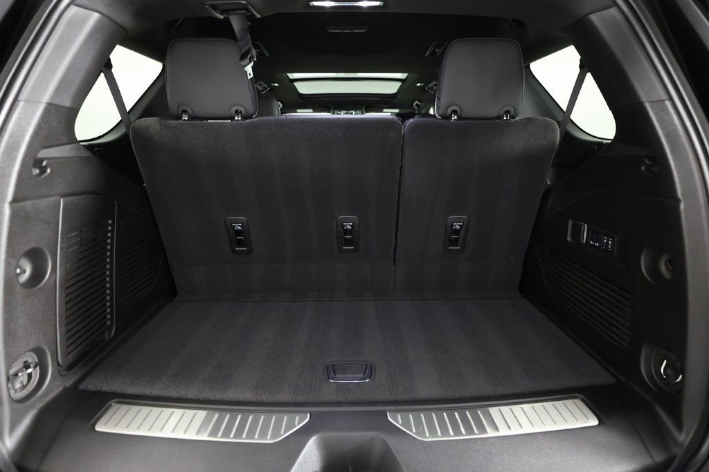 Used 2026 GMC Yukon AT4 Ultimate image 13