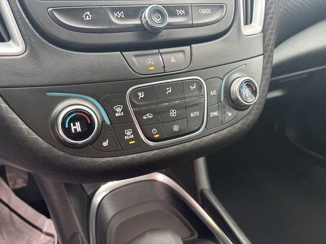 Used 2023 Chevrolet Malibu LT image 24