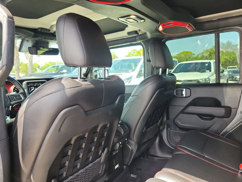 Used 2021 Jeep Wrangler Unlimited Rubicon AWD/4WD image 26