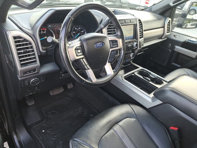 Certified 2021 Ford F450 Platinum w/ FX4 Off-Road Package image 16