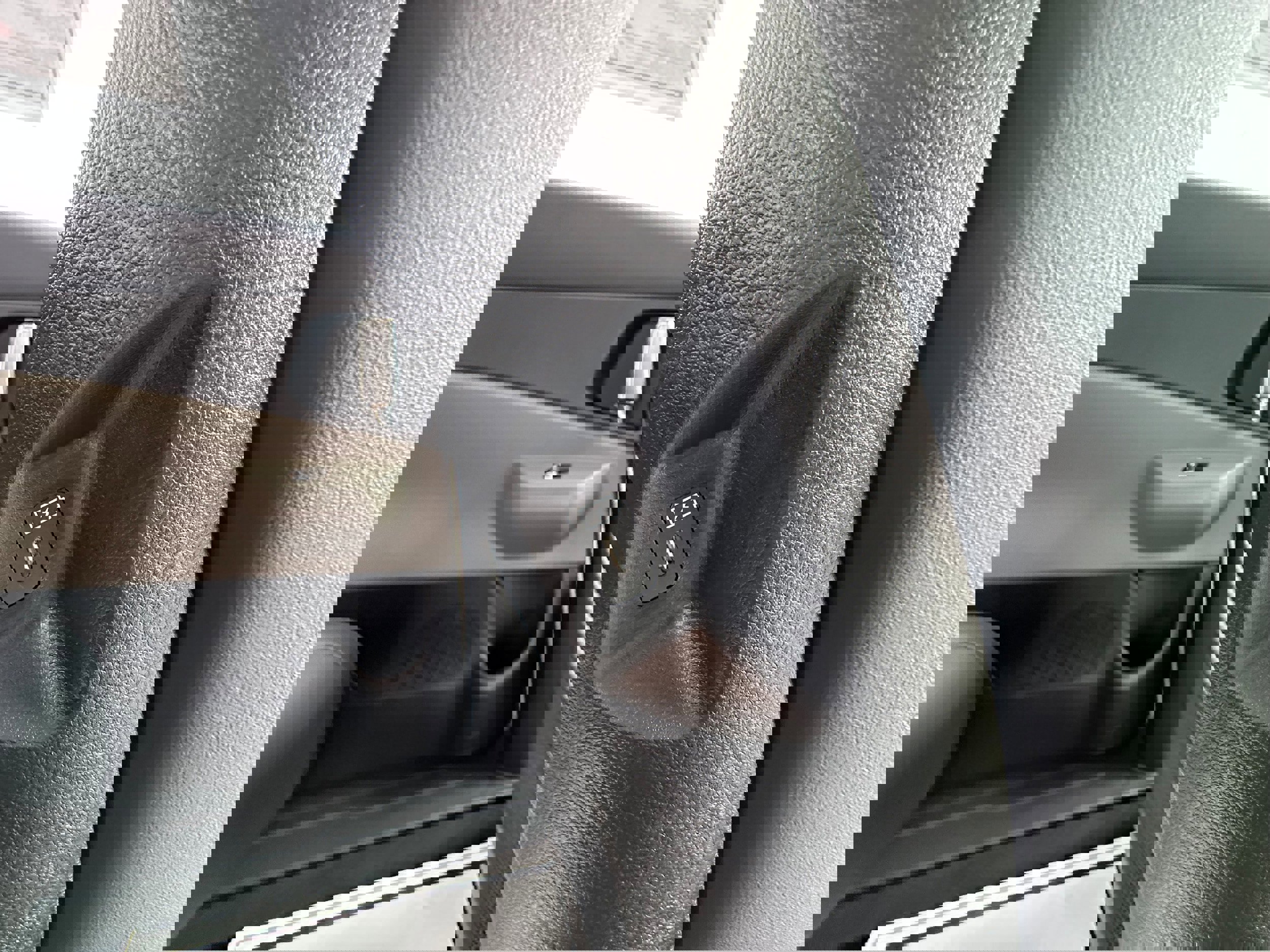 New 2026 Kia Carnival EX image 19