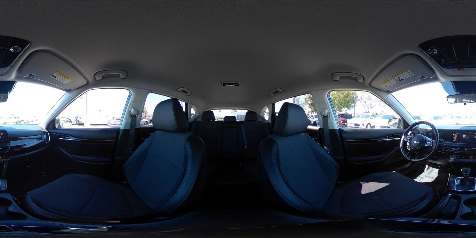 Used 2025 Kia Seltos S image 44