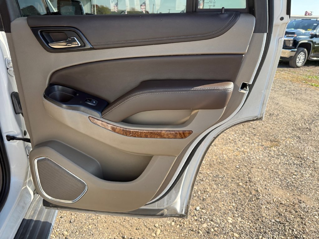 Used 2019 Chevrolet Tahoe Premier AWD/4WD image 37
