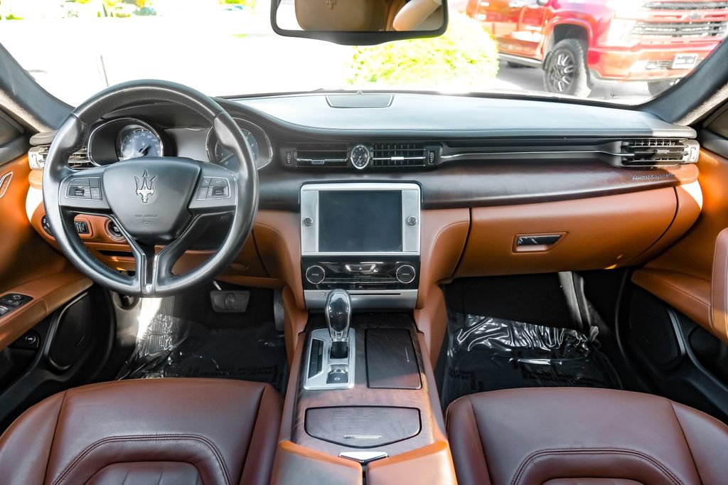 Used 2016 Maserati Quattroporte S RWD image 11