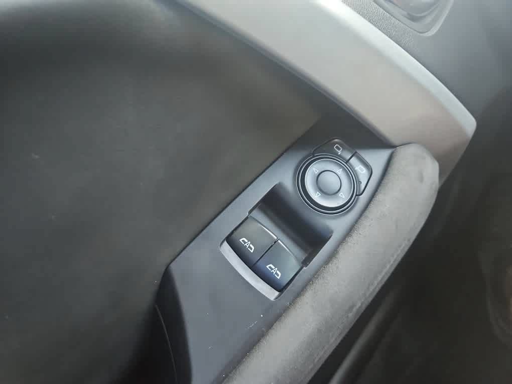 Used 2021 Chevrolet Camaro SS RWD image 18