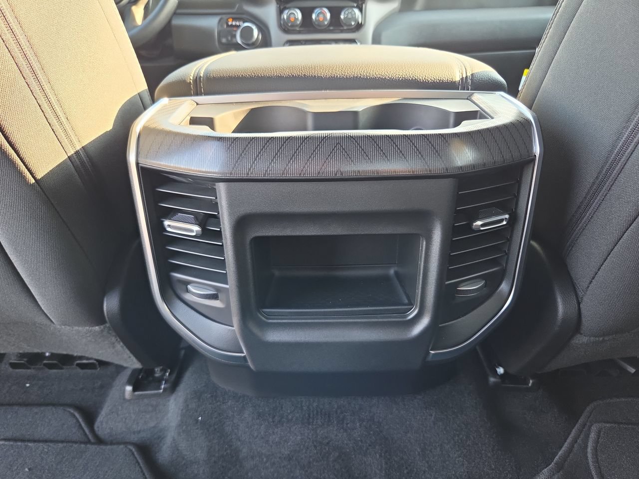 New 2026 RAM 1500 Express AWD/4WD image 19