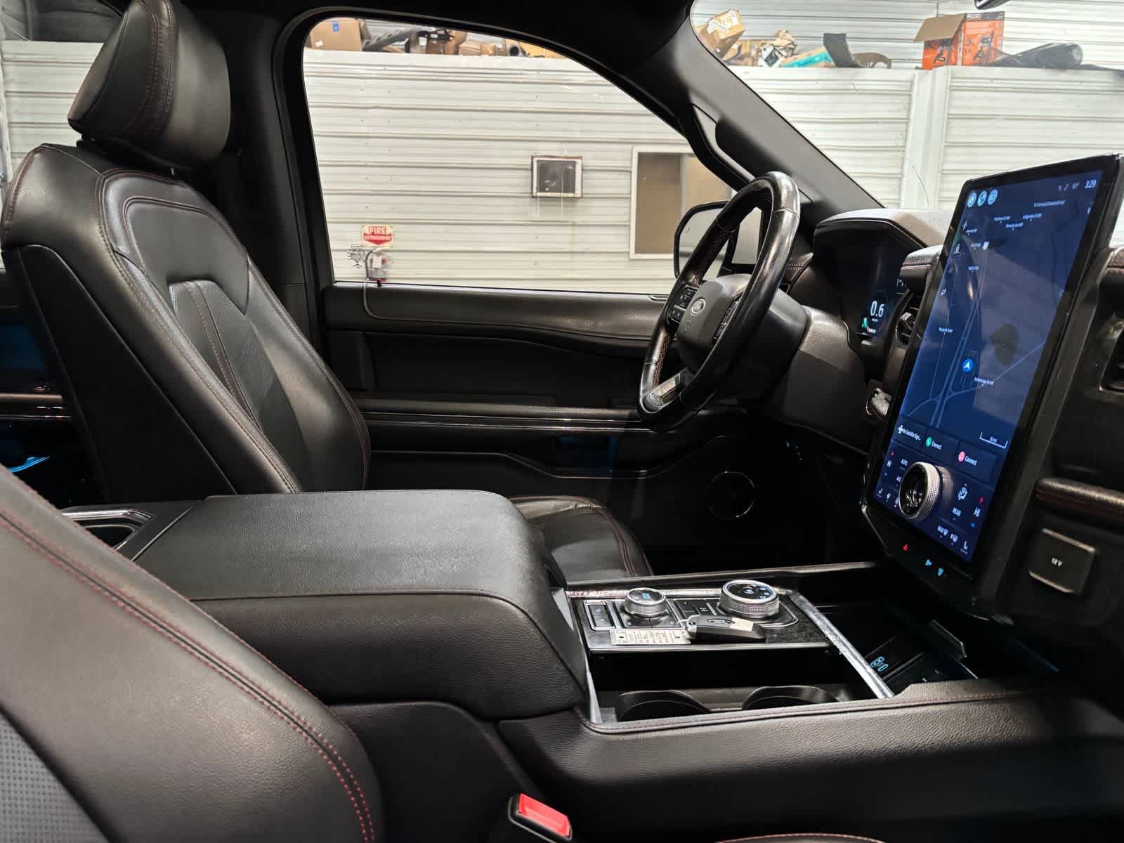 Used 2022 Ford Expedition Max Limited AWD/4WD image 30